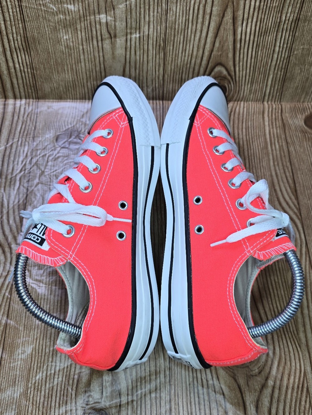 Converse Neon Orange Low Top Sneakers Women's 9 / Mens 7 - Picture 4 of 8